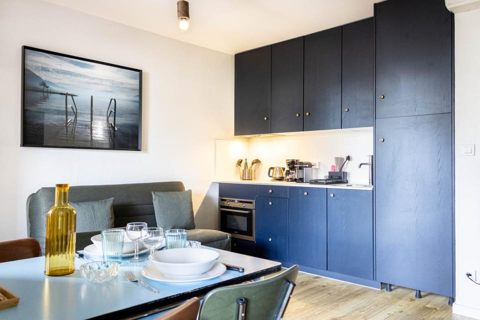 Les Écureuils - calme, parking & balcon Apartment in Annecy