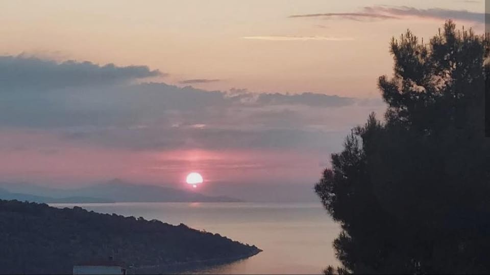 Nera's view Apartment in Argolis, Greece