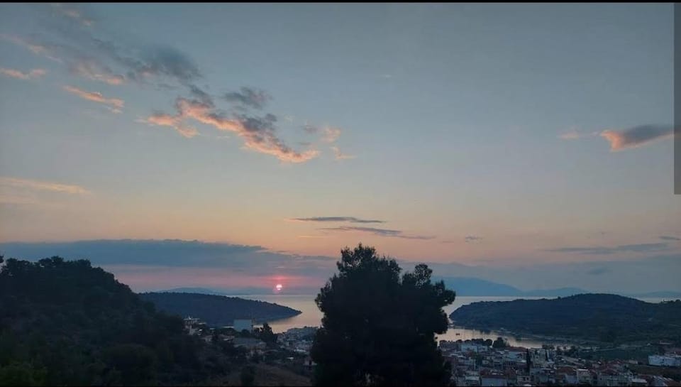 Nera's view Apartment in Argolis, Greece
