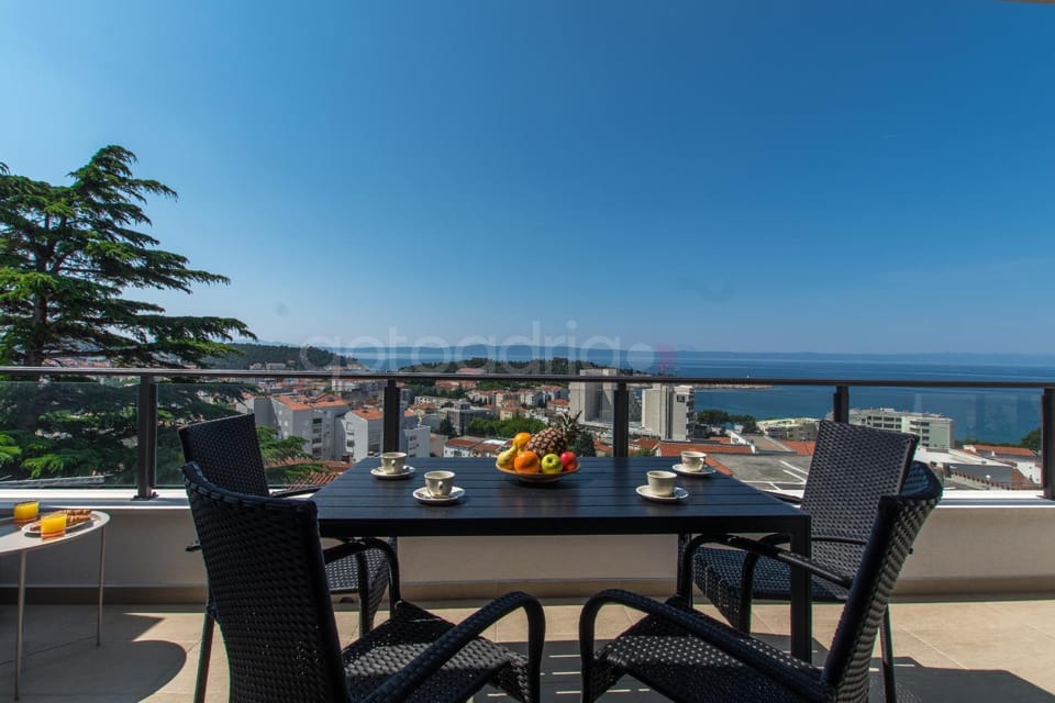 View (from property/room), Balcony/Terrace