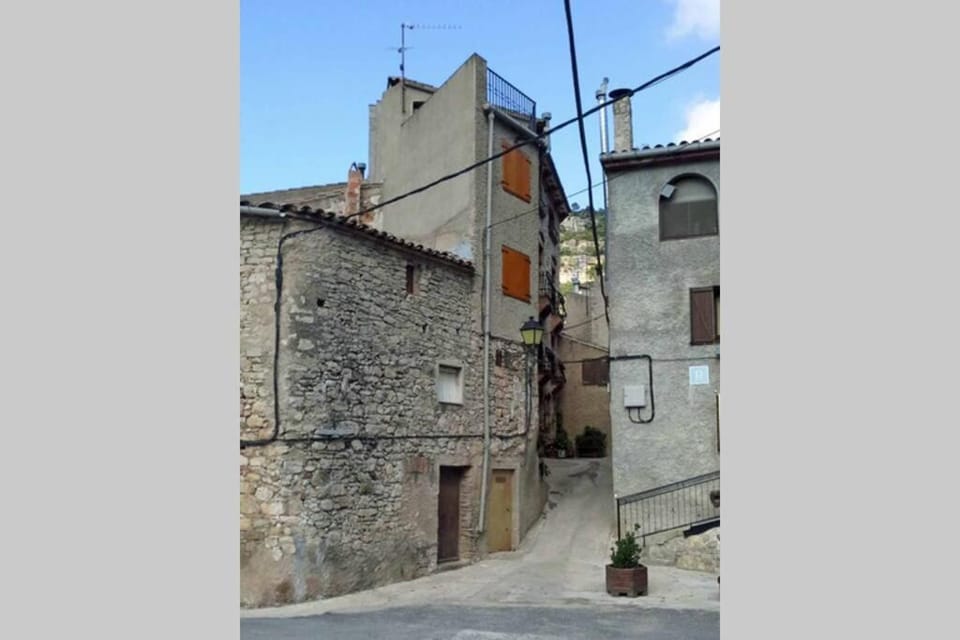 Property building, Neighbourhood, Street view