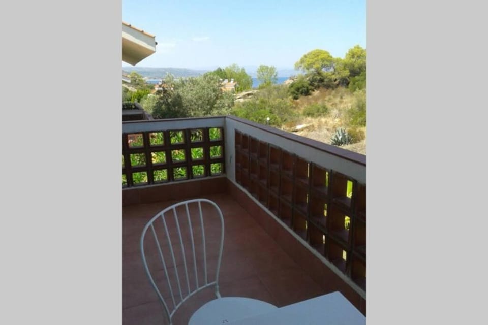 View (from property/room), View (from property/room), Balcony/Terrace, Garden view, Sea view, Sea view