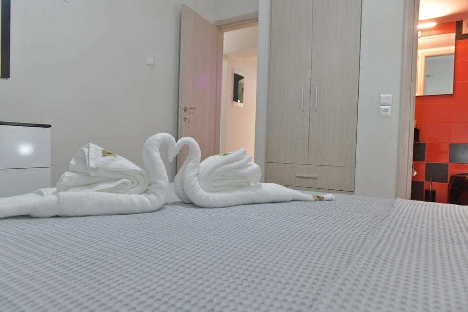 Poli's Luxury suite @ N. Moudania Apartment in Halkidiki