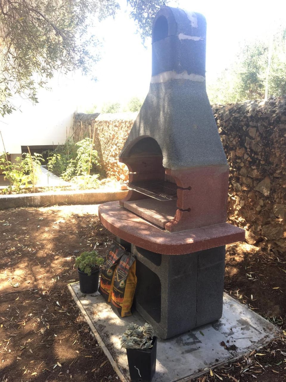 BBQ facilities, BBQ facilities