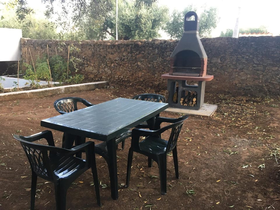 BBQ facilities, BBQ facilities