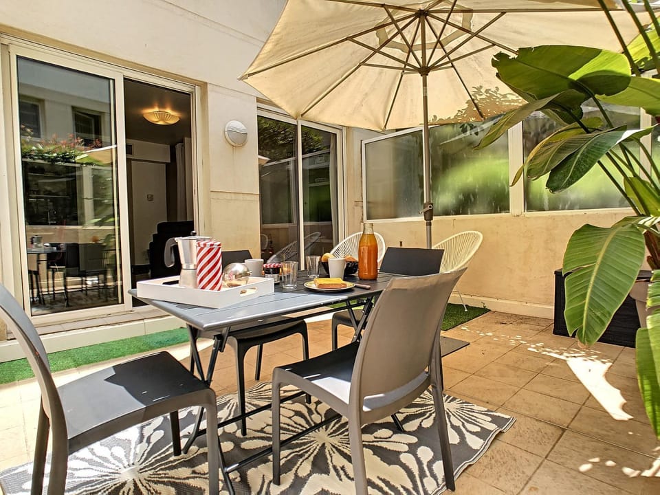Patio, Other