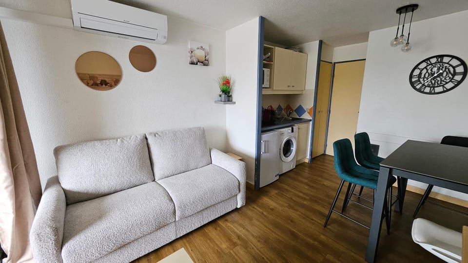 Magnifique T2 Climatisation - Grande Terrasse, Piscine et apercu Mer Apartment in Cannes