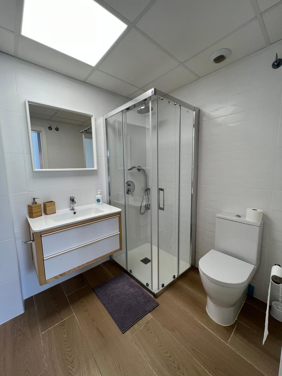 Shower, Bathroom