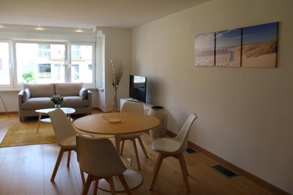 TV and multimedia, Dining area