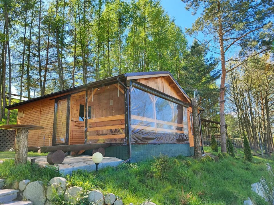 Siedlisko nr 2 nad jeziorem Skarlińskim, jezioro, mazury, domki letniskowe House in Poland