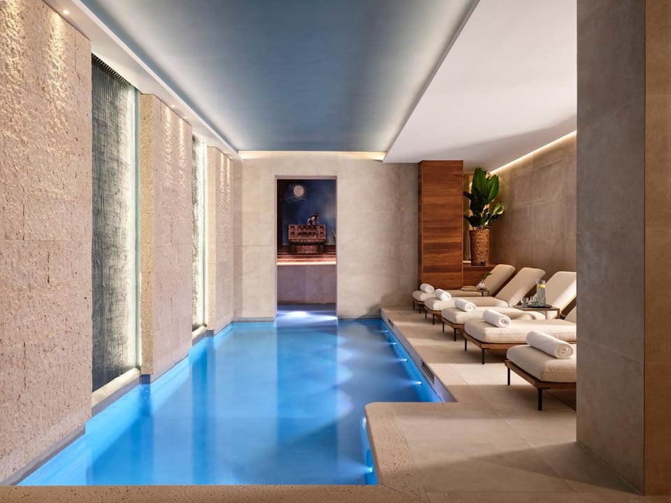 Spa and wellness centre/facilities, Swimming pool