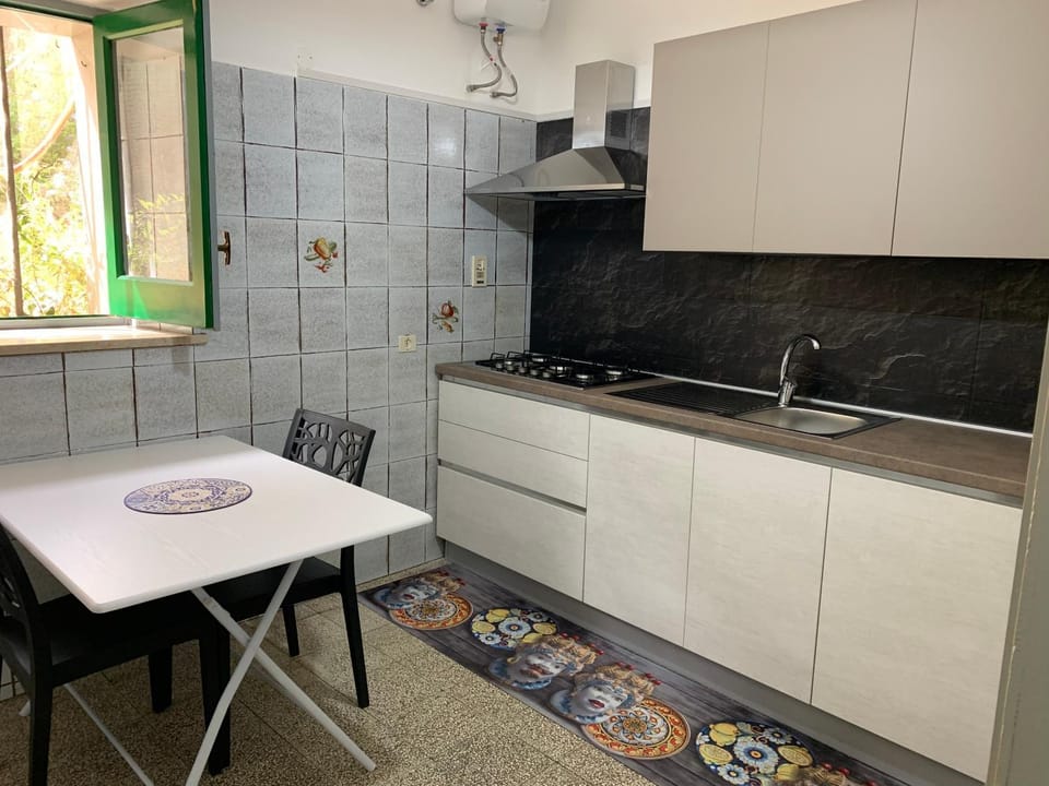 Communal kitchen
