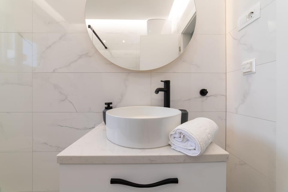 Wild Sunset Apartment in Trogir