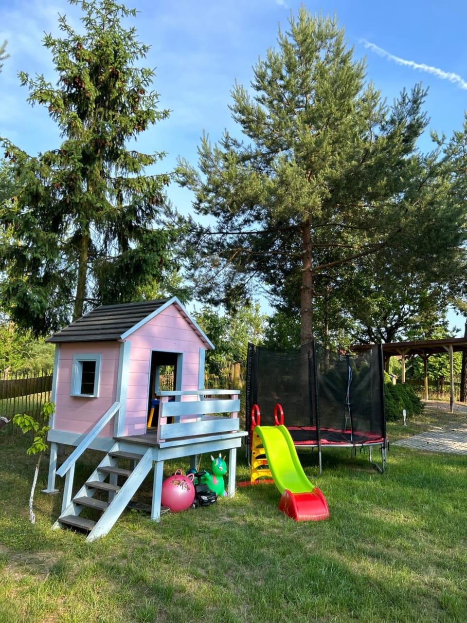 Dębowy Zakątek House in Masovian Voivodeship