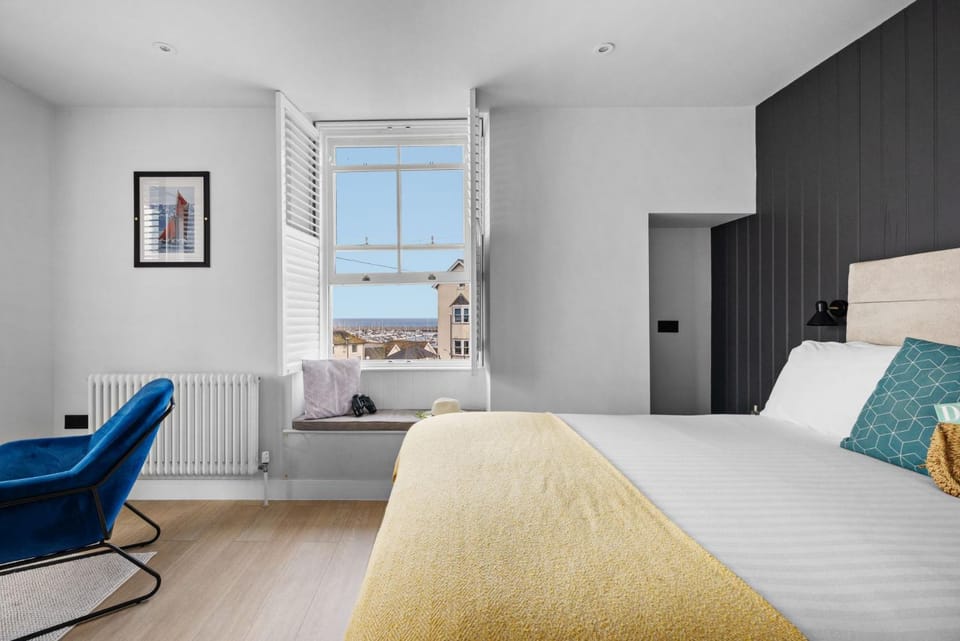 Bed, View (from property/room), Bedroom, towels, wardrobe