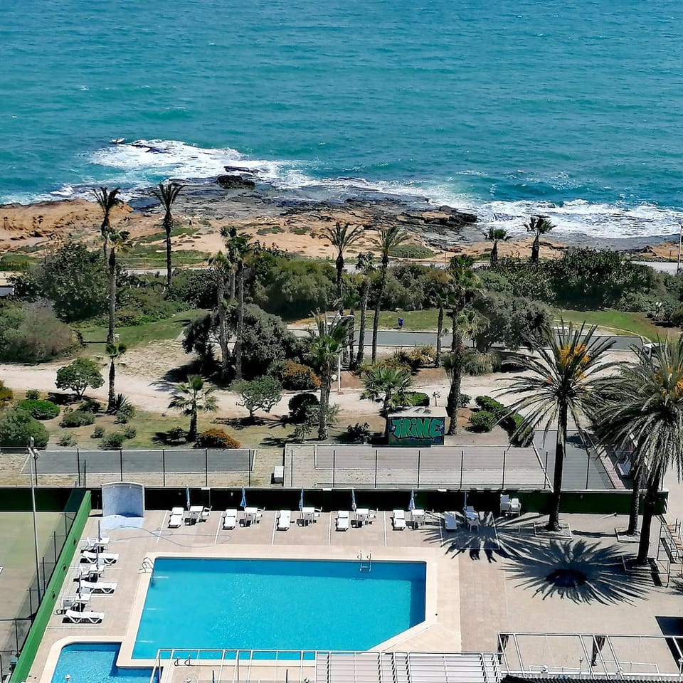 Pool view, Sea view, Swimming pool