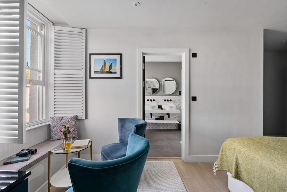 Bed, Bathroom, Seating area, Bedroom