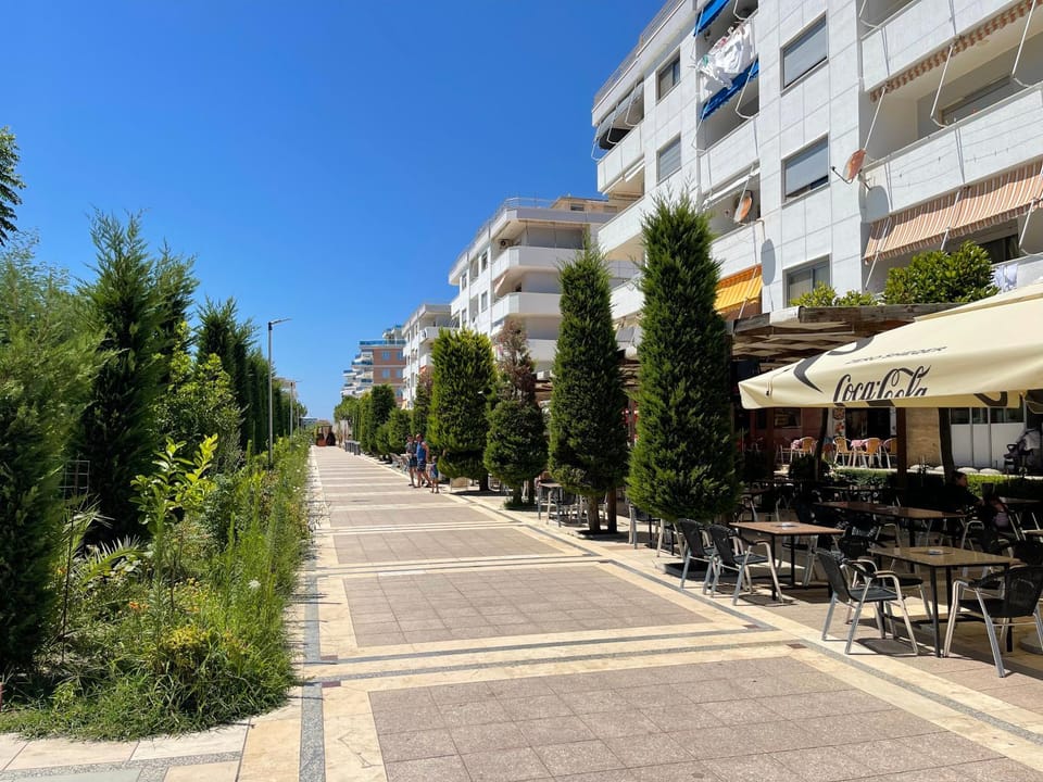 AKE Fishta Apartament Apartment in Montenegro