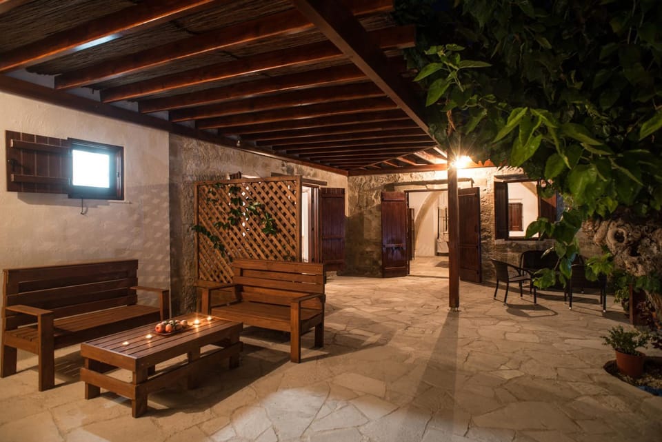 Night, Balcony/Terrace, Autumn, On site, Area and facilities