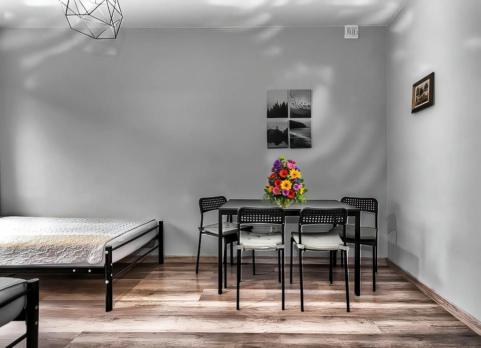 Dining area, Bedroom