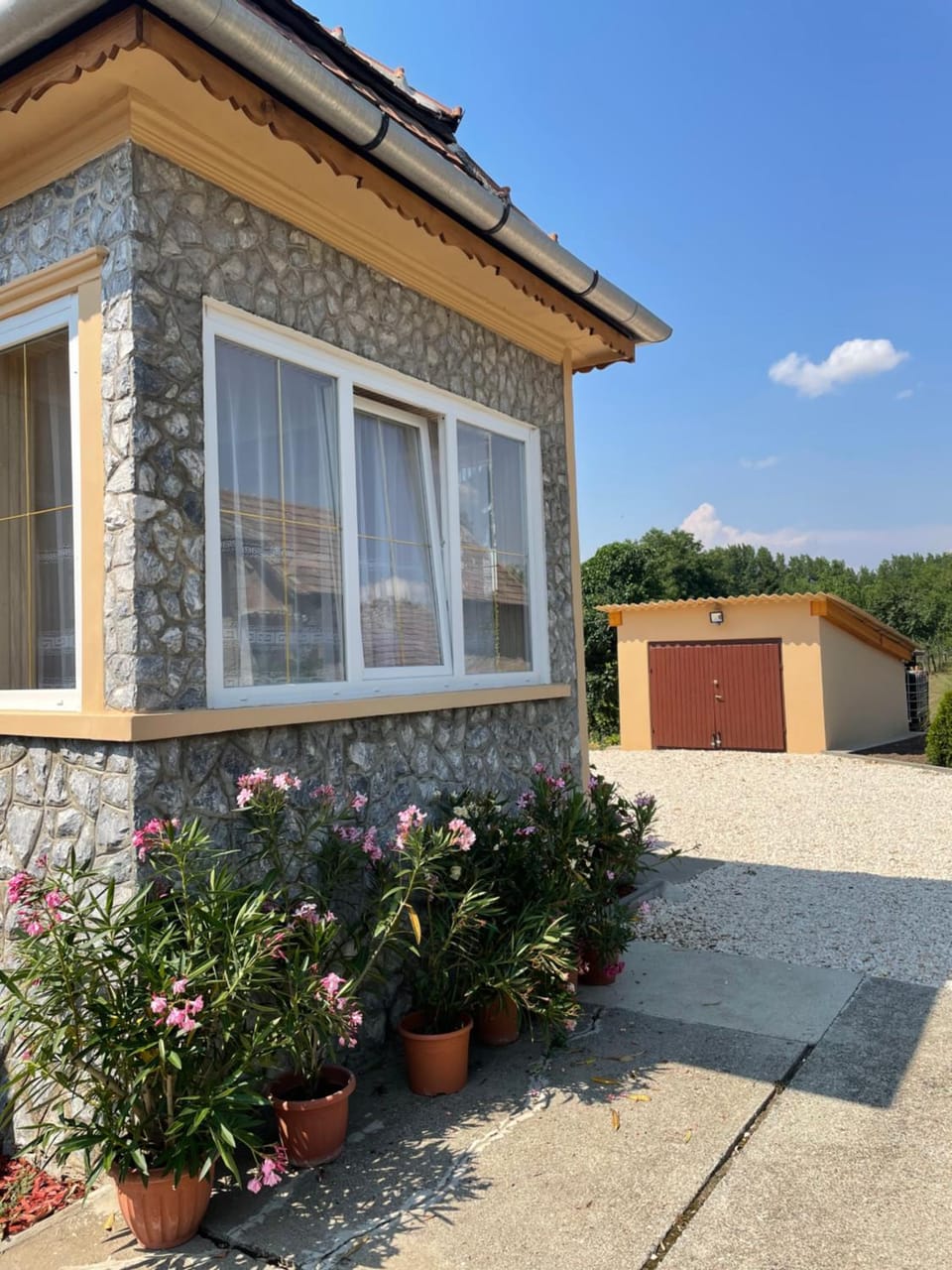 Törpi Apartman Apartment in Hungary