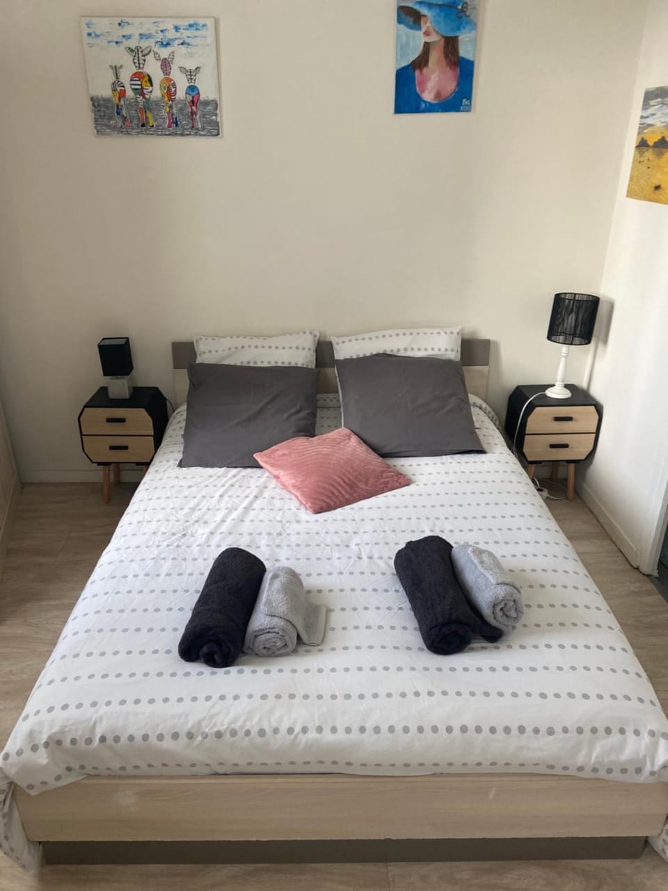 Studio le petit logis-meublé 2 étoiles -local vélo-arrivée autonome-H Flexibles Apartment in Nouvelle-Aquitaine