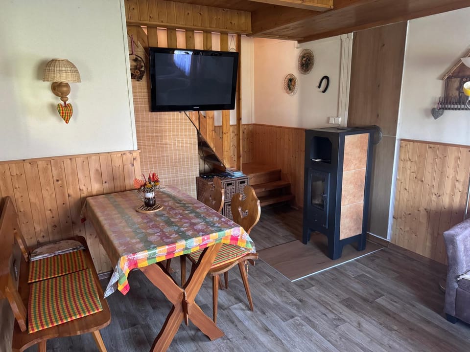 Chata u lesa Apartment in Czechia