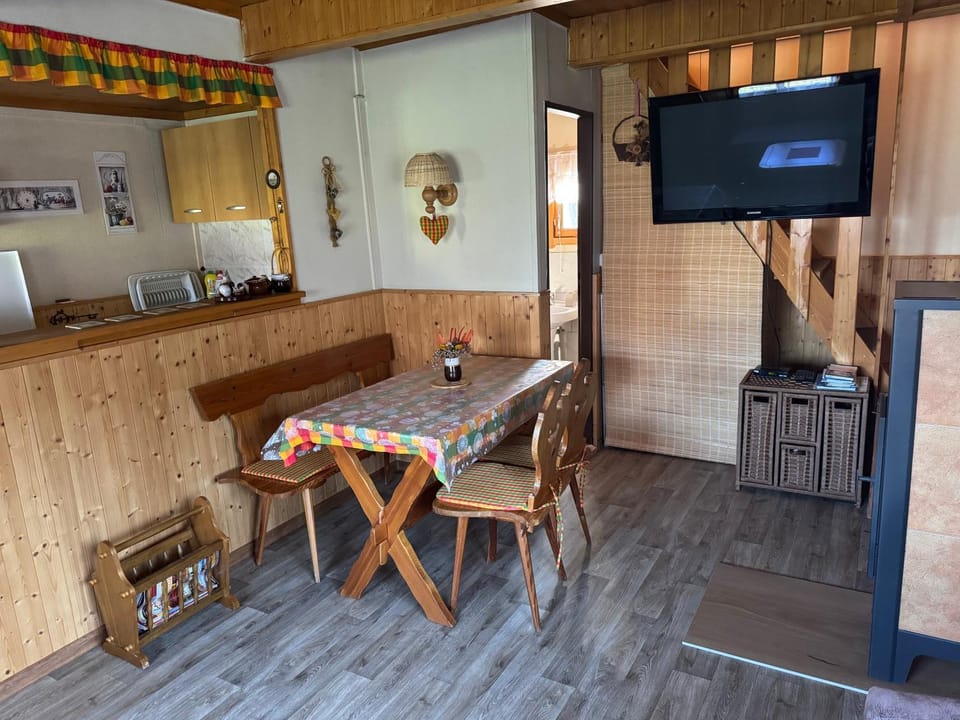 Chata u lesa Apartment in Czechia