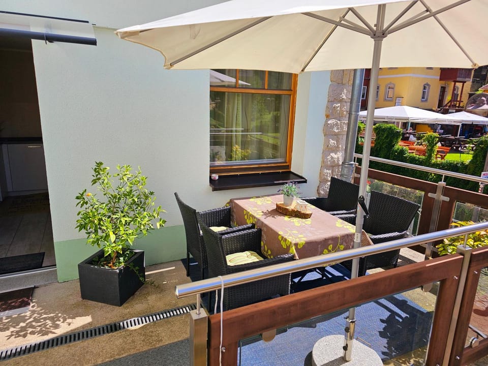 Sonniges Eck Ferienwohnung 1 Apartment in Sächsische Schweiz-Osterzgebirge