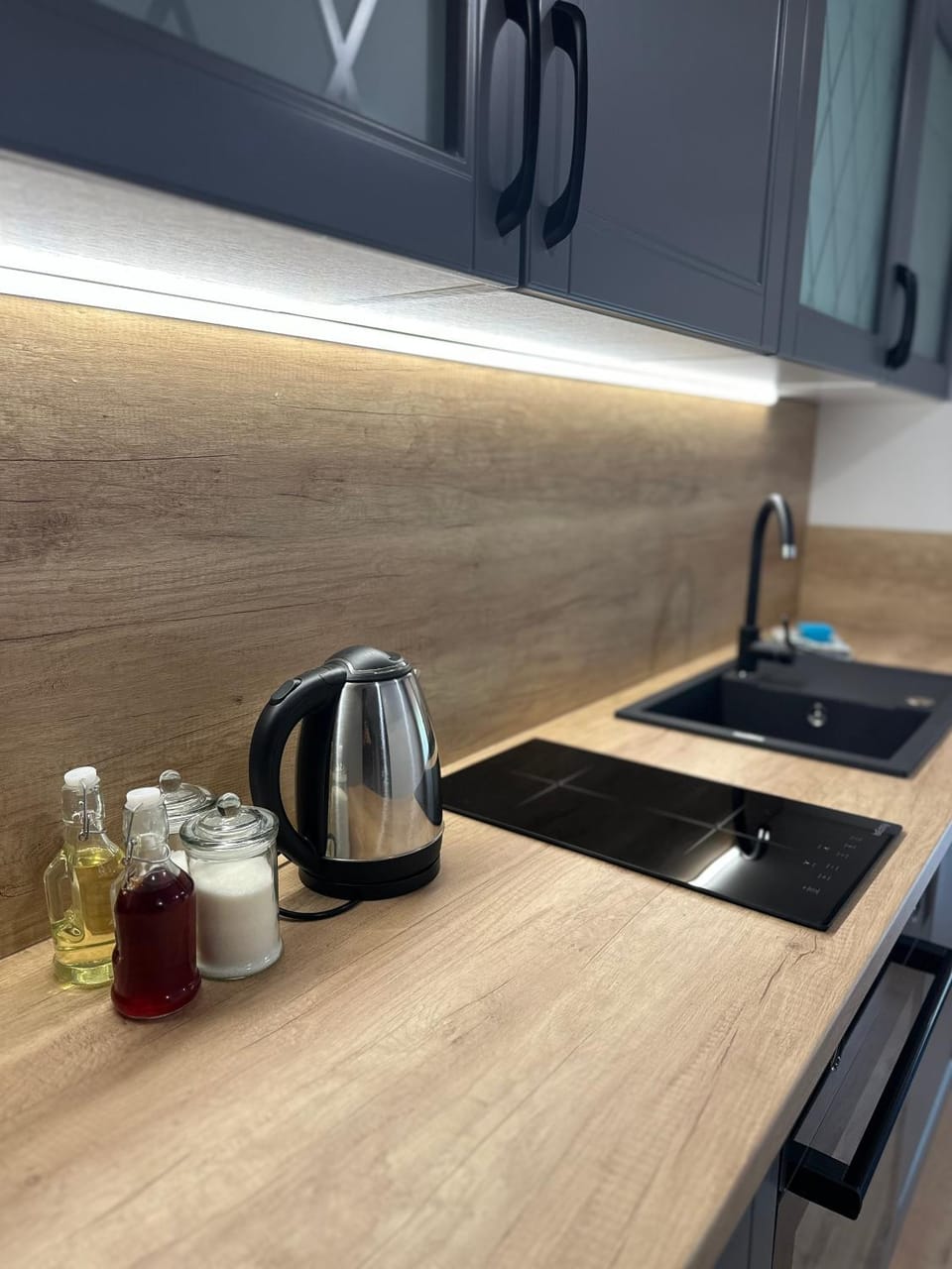 Kitchen or kitchenette, stove