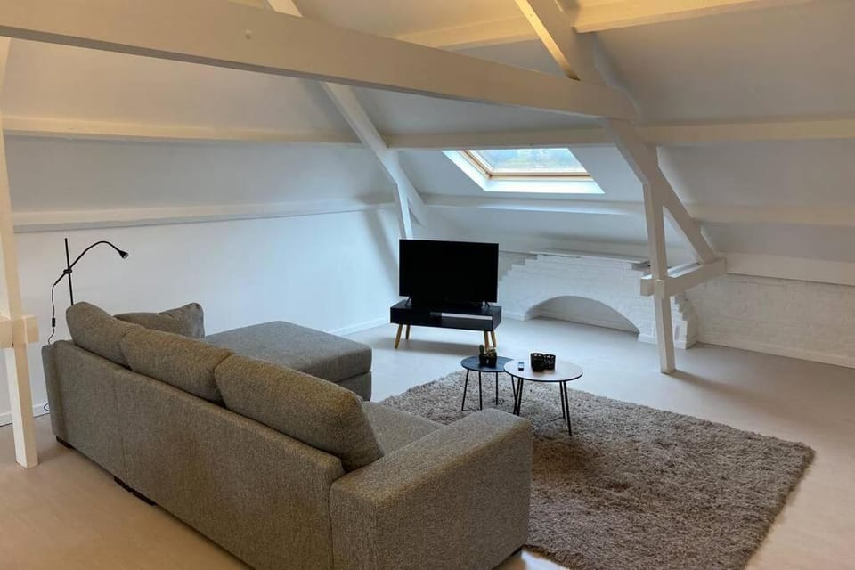 Moderne loft in historisch pand Apartment in Ghent