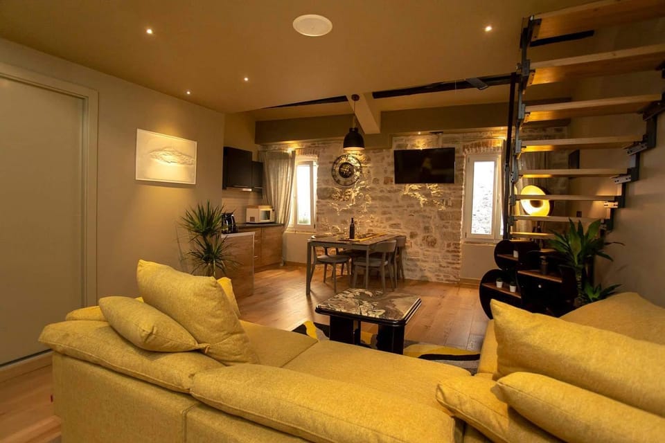 ˇDCˇ Modern apartment near the Church Apartment in Rovinj