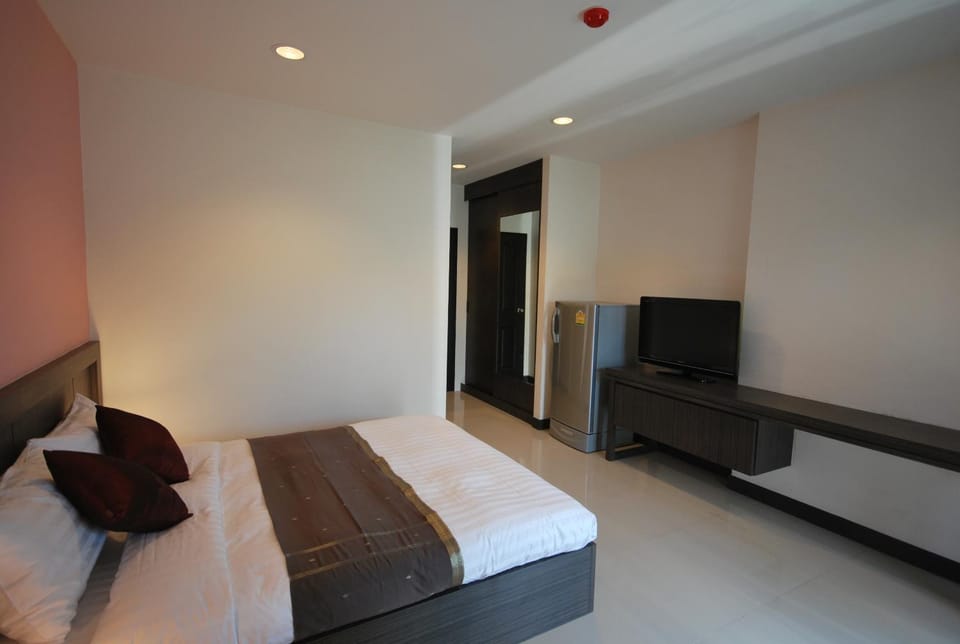 Bed, Photo of the whole room
