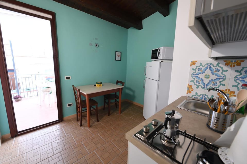 By the Sea Apartment #4 Apartment in Terrasini