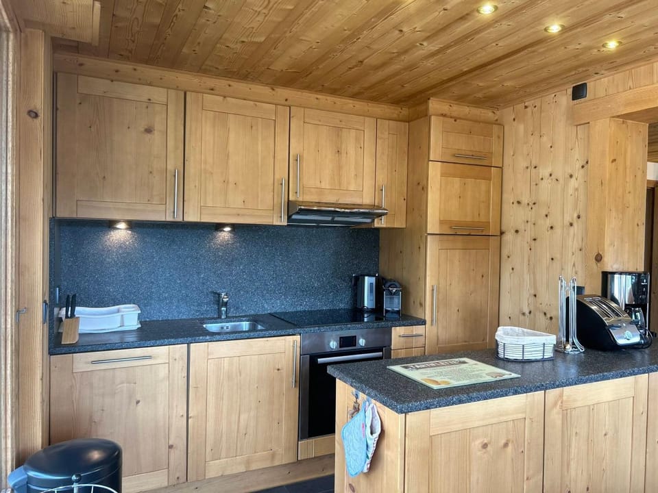 Charmant appartement aux Gets - 8 pers, 350m du centre, terrasse et balcon - FR-1-623-90 Apartment in Les Gets