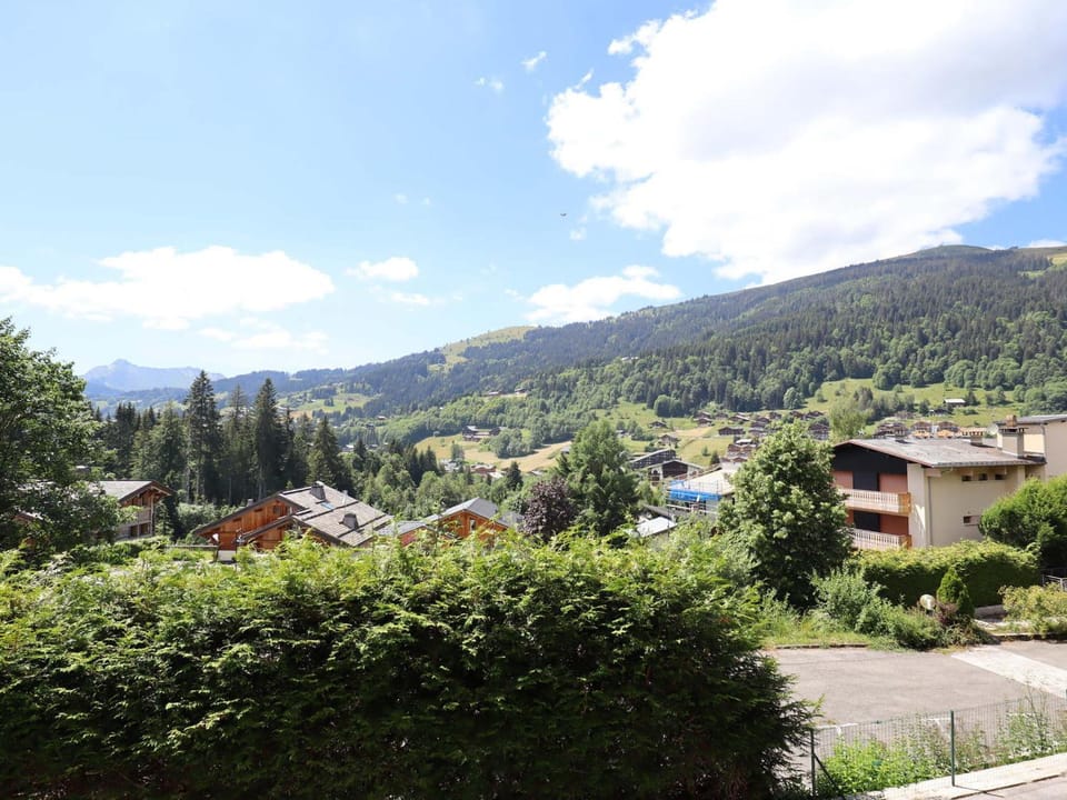 Les Gets - Appartement rénové proche pistes, navette gratuite, parking - FR-1-623-114 Apartment in Les Gets