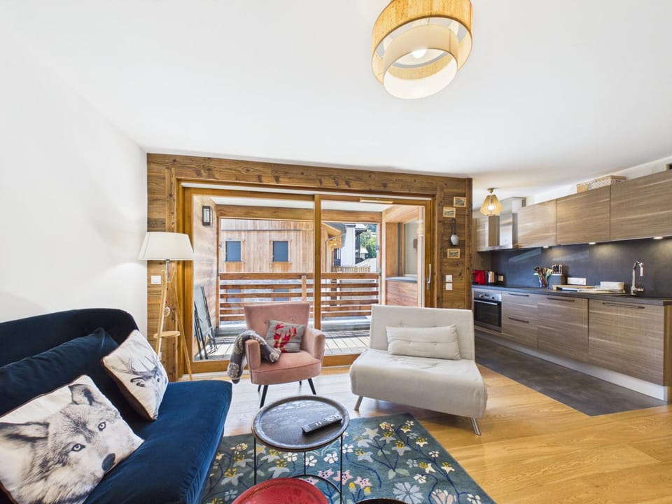 Appartement neuf, luxueux, au cœur des Gets avec terrasse, parking sécurisé, proche commerces et pistes. - FR-1-623-116 Apartment in Les Gets