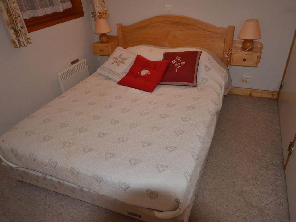 Appartement 3 étoiles aux Gets, skis aux pieds, balcon, parking et animaux acceptés - FR-1-623-125 Apartment in Les Gets
