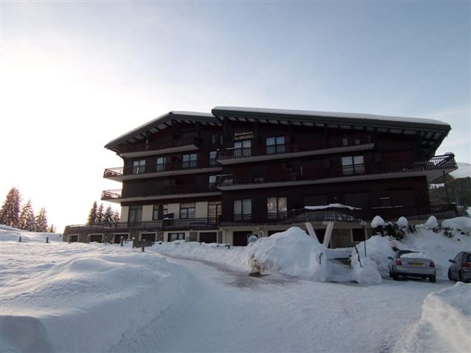 Appartement cosy aux pieds des pistes avec piscine et tennis, proche du centre des Gets - FR-1-623-193 Apartment in Les Gets