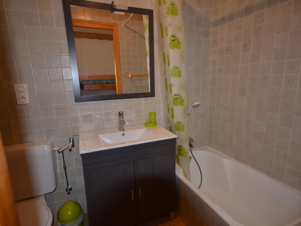 Studio Charmant aux Gets, Proche Centre et Pistes, Balcon Exposé Sud-Ouest - FR-1-623-257 Apartment in Les Gets
