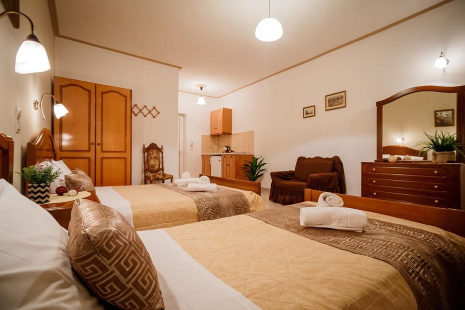 Vivi's Studios Apartment in Katastari