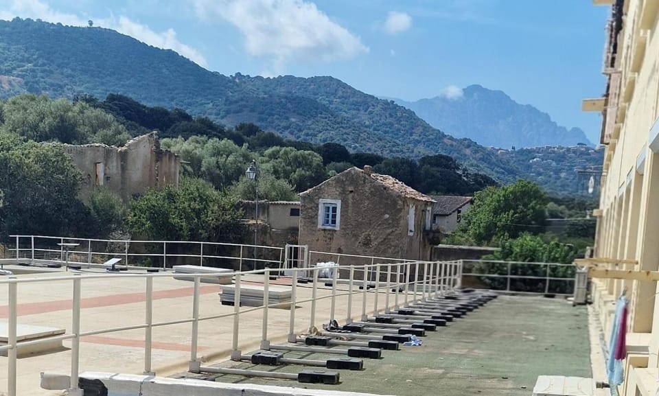 Studio Les Allées Apartment in L'Île-Rousse