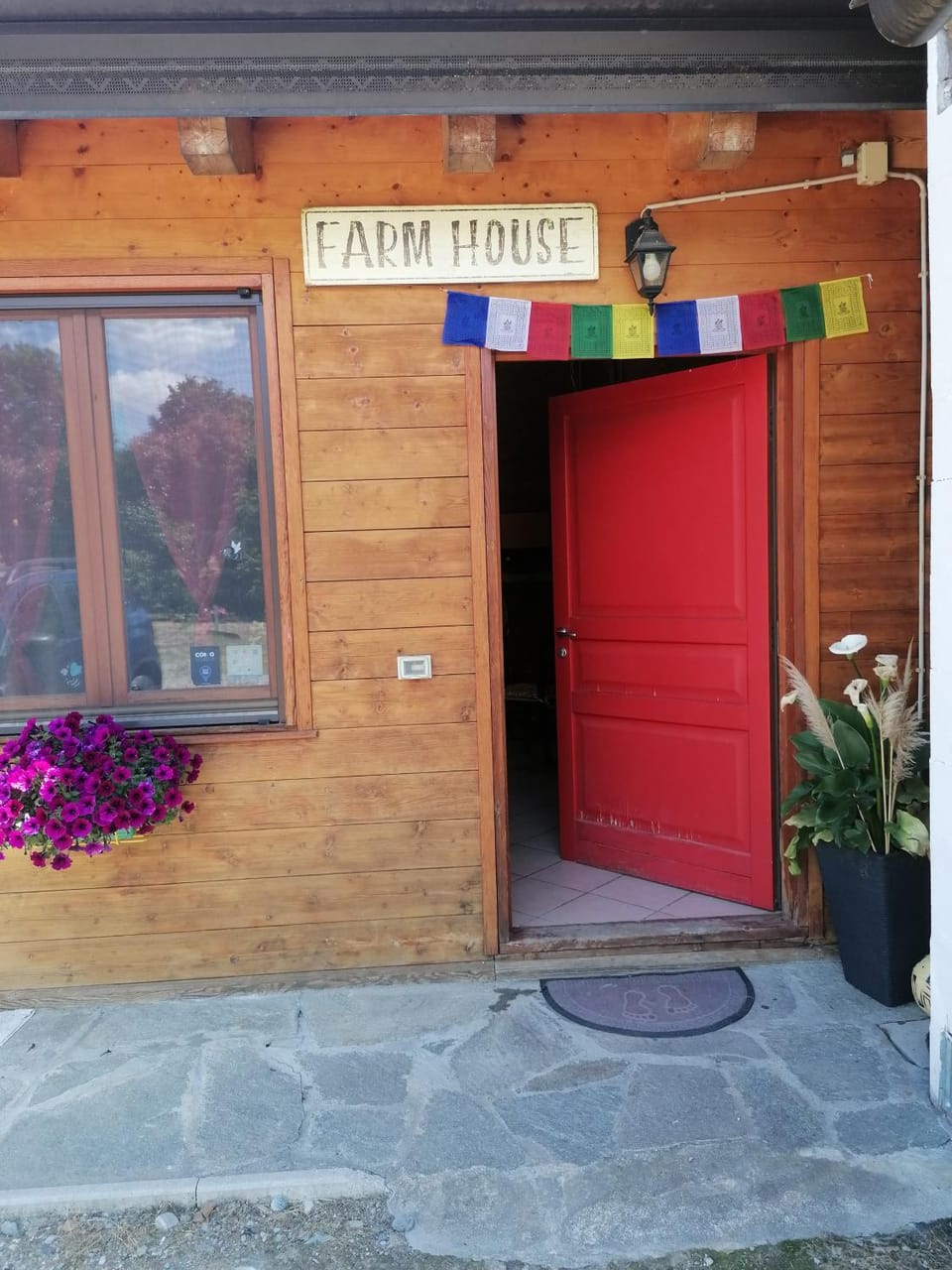 Agriturismo bio Apipoli Farm Stay in Lombardy
