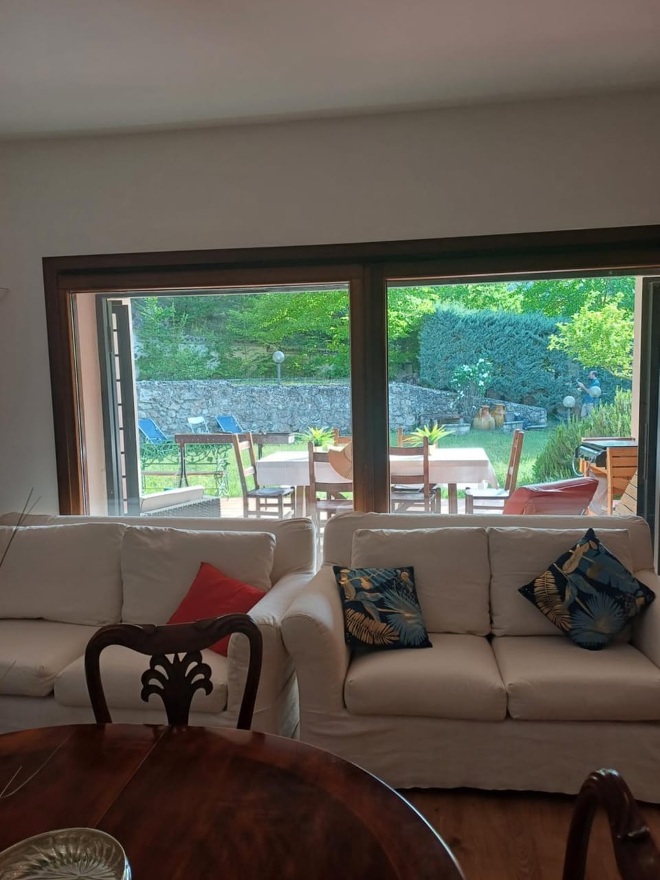 Living room, Garden view