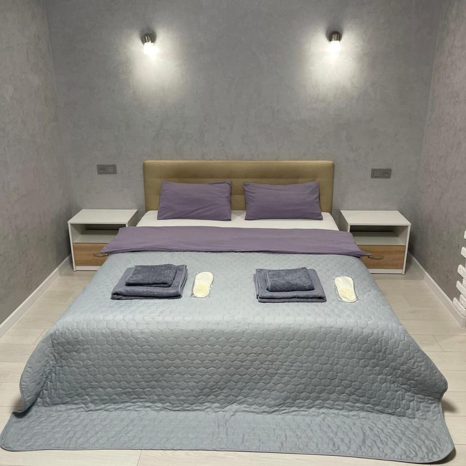 ApartCenter Студия LUX в центре города Гагарина Apartment in Dnipropetrovsk Oblast