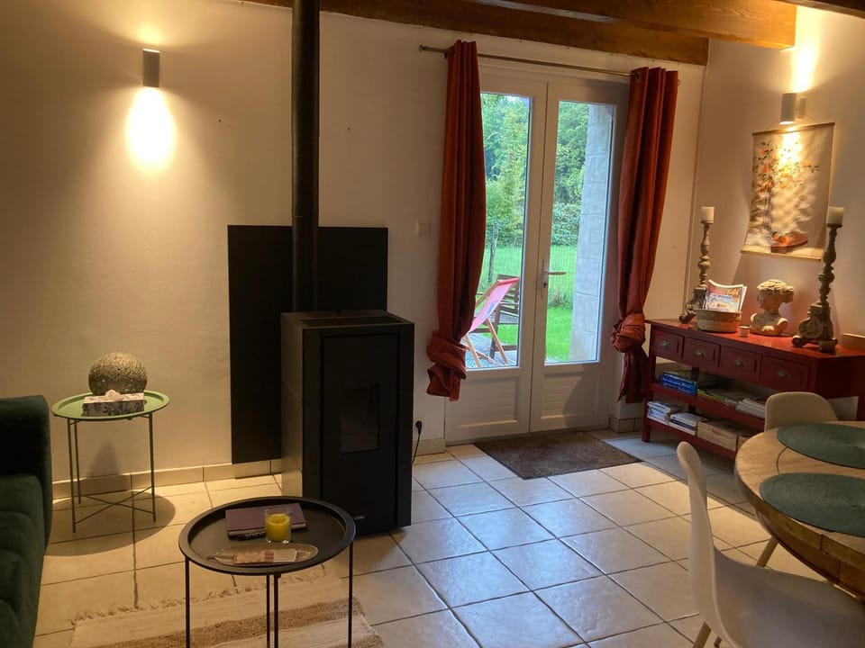 Petite maison à la campagne House in Auvergne-Rhône-Alpes
