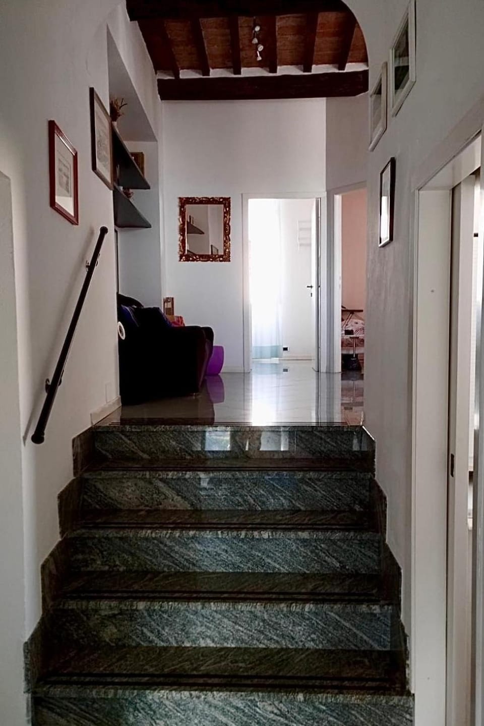 Historic Center Apartment with Private Garage Apartment in Montalcino