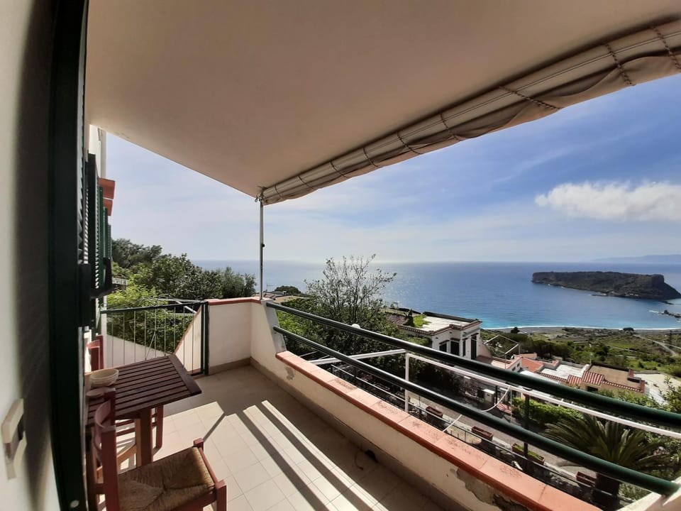Patio, Day, Natural landscape, View (from property/room), Balcony/Terrace, Balcony/Terrace, Sea view