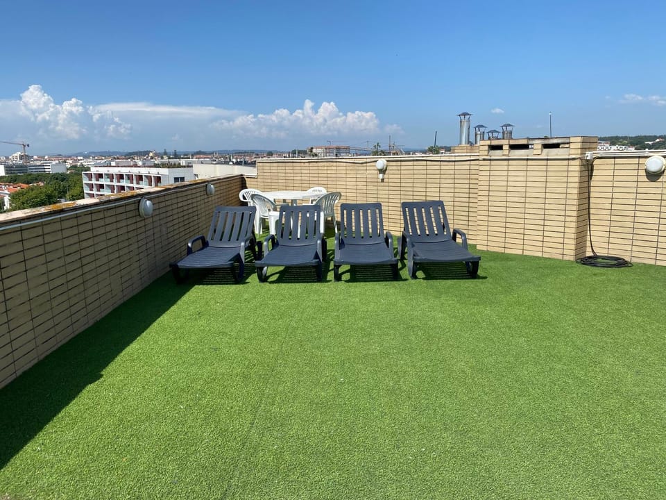 Beach Front with Rooftop Apartment in Porto District