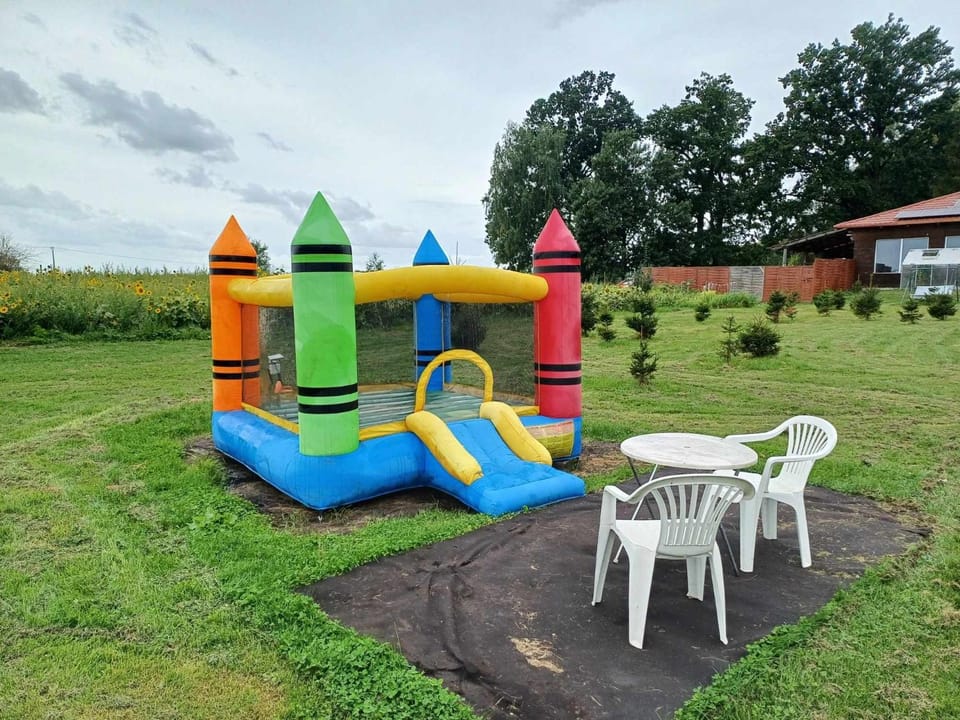 Gospodarstwo Agroturystyczne Dworek Andrzejówka Farm Stay in Pomeranian Voivodeship